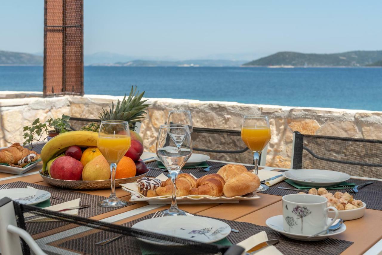 Villa Insula Ventum Trogir Buitenkant foto